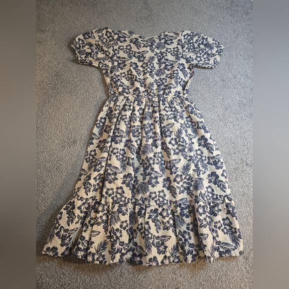 Floral Blue and White Kids Casual Dress - Picture 2 of 7